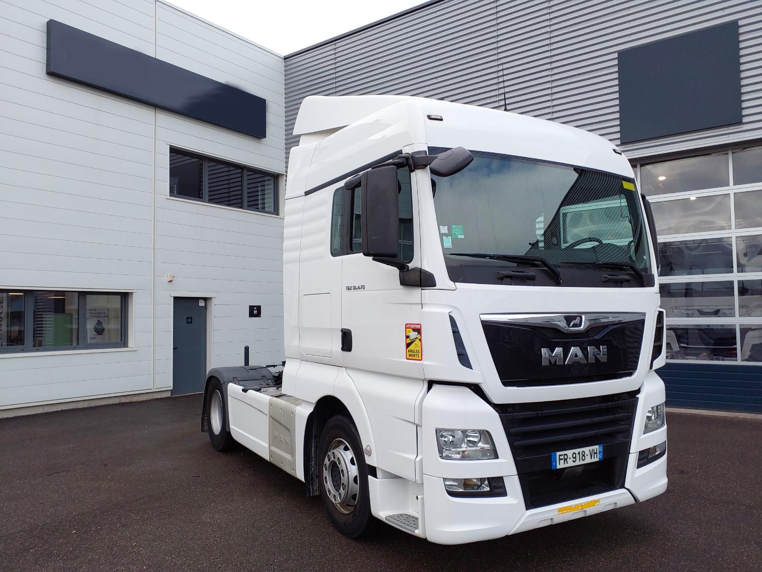 e40bd3bc-a664-44c5-926a-3aafefef0f12